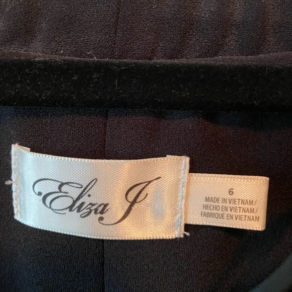 Eliza J Off the Should Black Dress - Picture 4 of 6